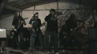 DISTRESSED - PIRANHA (EXODUS COVER)(LIVE)