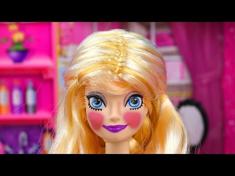Cambios de Imagen Malos con Frozen Anna Elsa Rapunzel Barbie y Bella Salón de Belleza Video