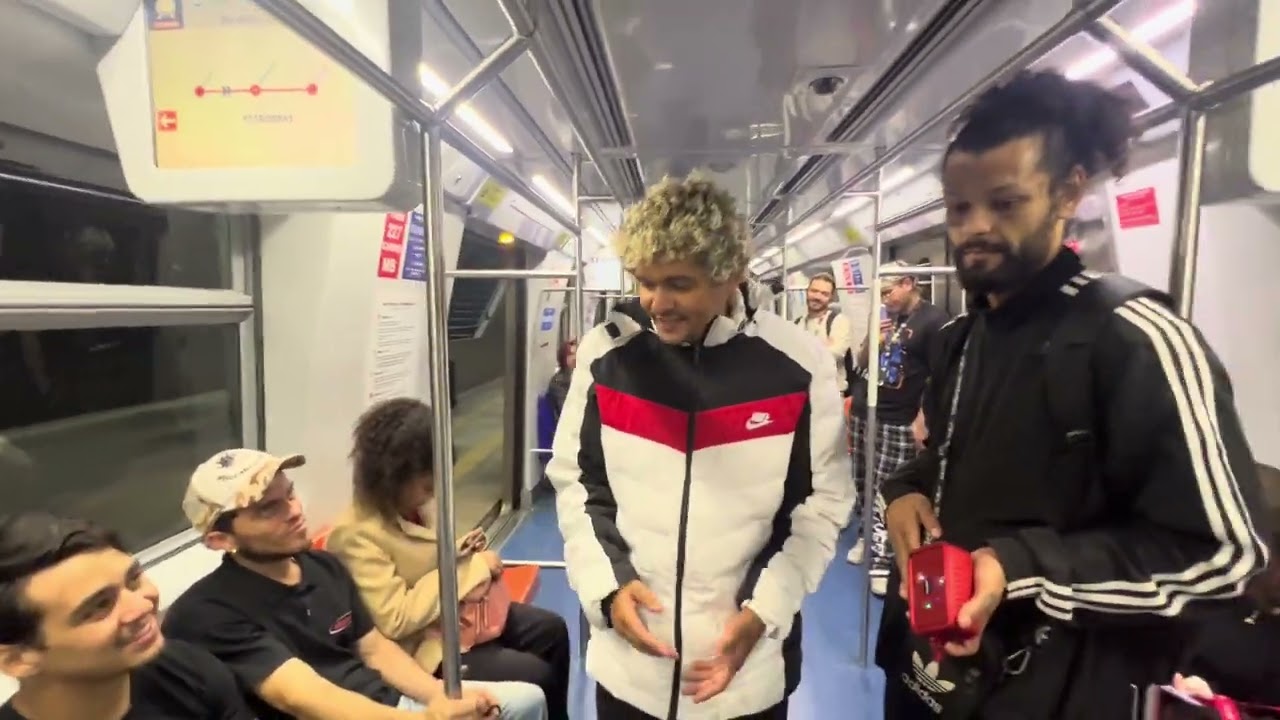 Mc Estudante e Delgado - Freestyle no trem do Rio Grande do Sul