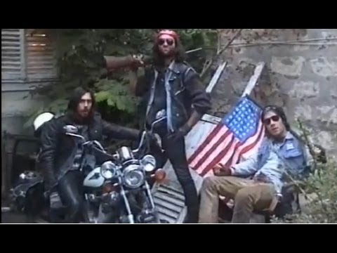 Naive New Beaters - La Onda (Official Video)