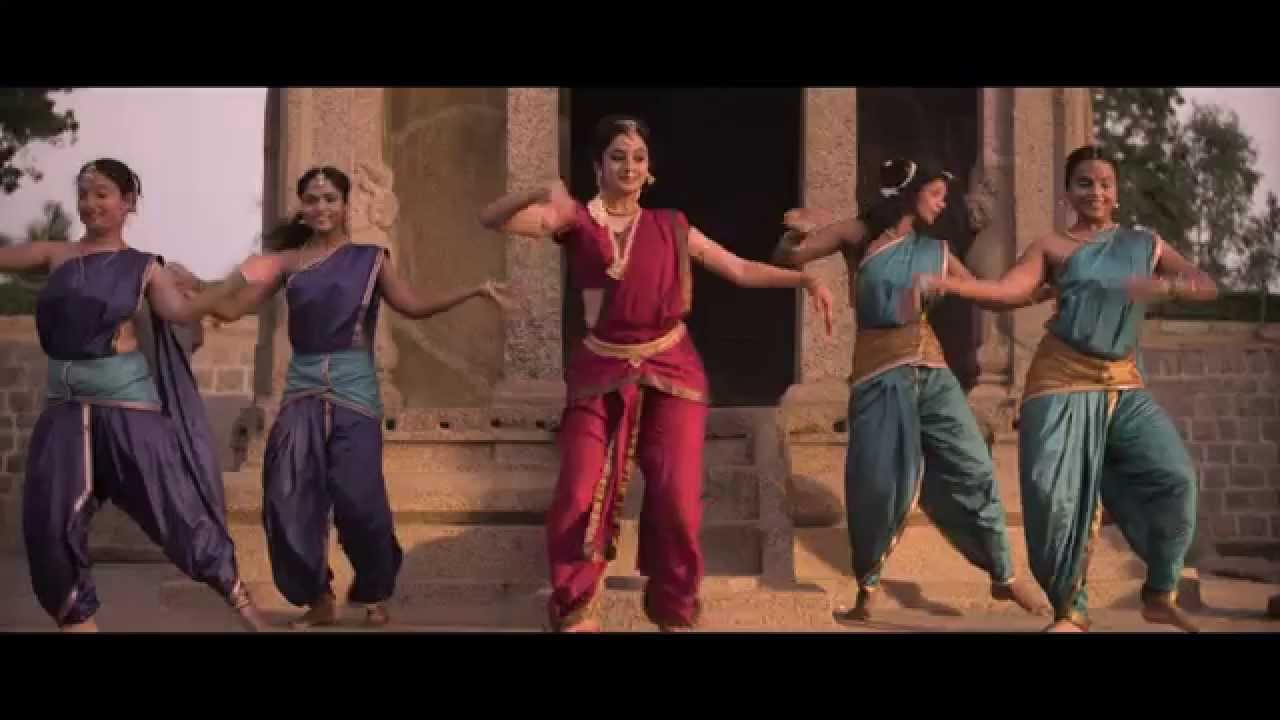 Chandrettan Evideya "Vasanthamallike" Song -