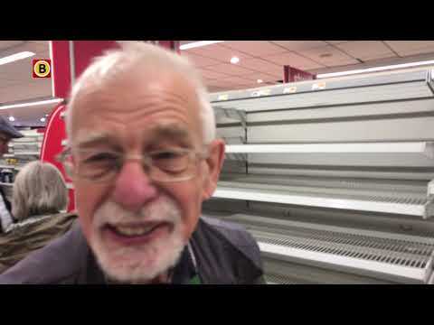 Lege schappen op de laatste dag van de EMTÉ