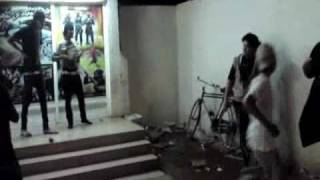 how to down T.Q in less than 28mins pt 2.wmv