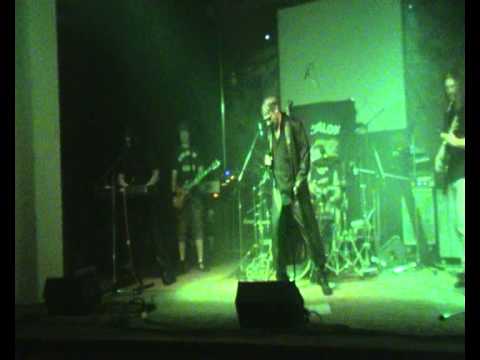 Žralok ve zdi - Přišel správnej čas