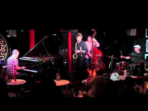 Room 518 (clip) (HD) - Julian Siegel Quartet - Live at Pizza Express
