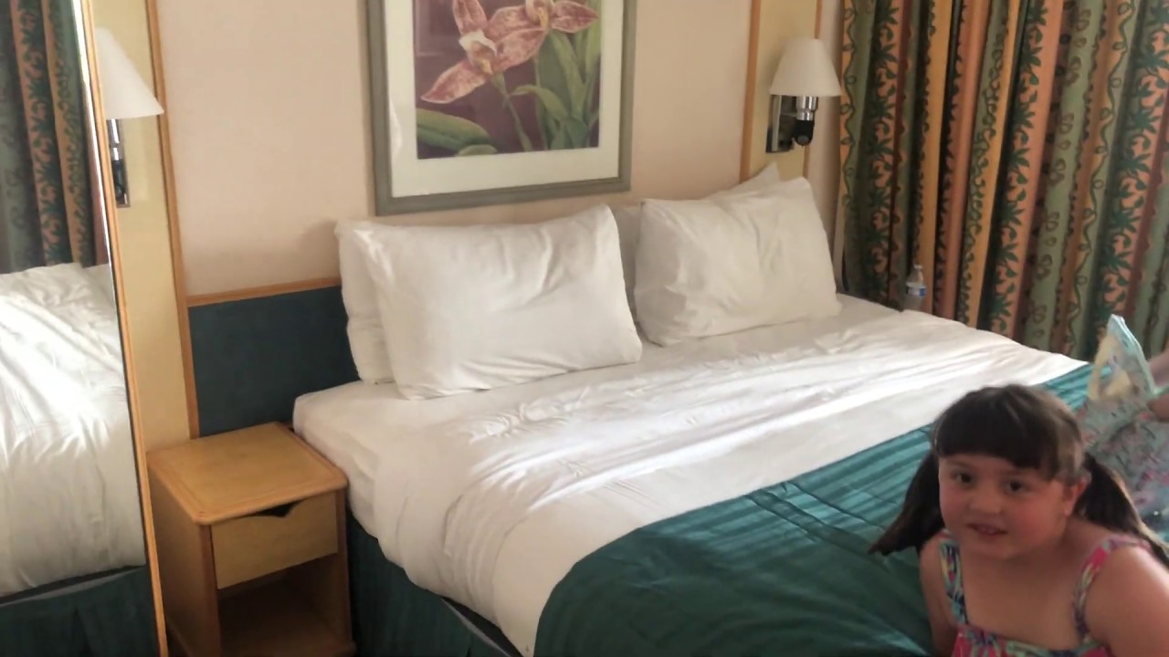 Mariner of the Seas - Cabin 1388 - Video 2
