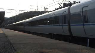 【唯一のサンダーバード用基本編成】681系1000番台W01編成先行量産車+683系未更車近ｷﾄV編成 山科通過！
