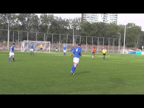 28 sept 2014 Kampong 2 - VV De Meern 2 com 1-2 Goede interceptie keeper Kampong