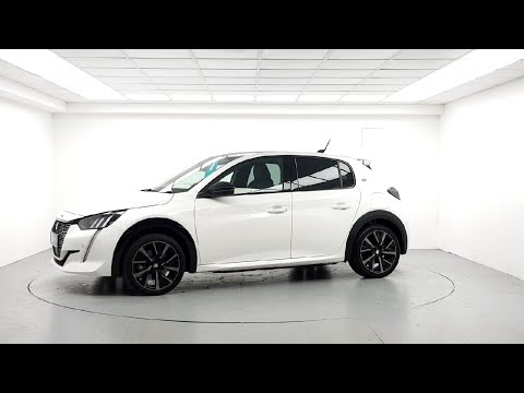 Peugeot 208 Electric 136bhp (50 kWh) GT - Image 2