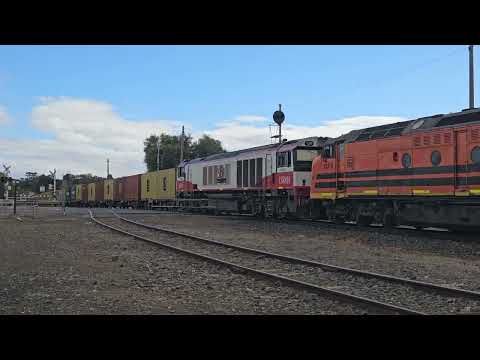7922V SCT UP Dooen Express,  24/4/24, Stawell