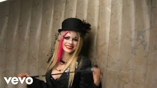 Avril Lavigne - &quot;Hot&quot; Behind The Scenes Web.1