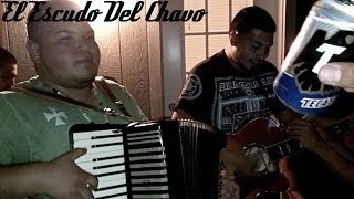 El Escudo Del Chavo - Reguló Caro (Cover) 2014 Los Hermanos Marias