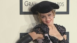 Madonna Totally Regrets Making Out With Drake