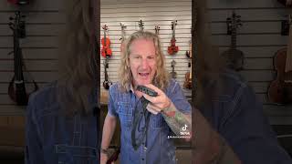 Video thumbnail for Yamaha YSV104 by Electric Violin Shop