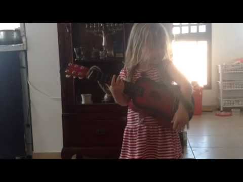 Shalvee the rock star