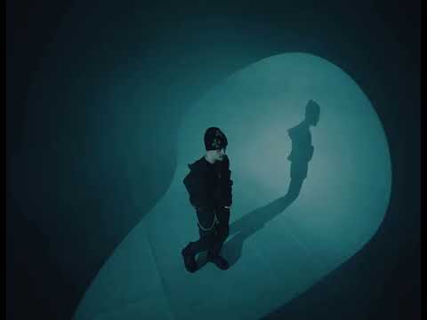 Domiio- "Worth The Wait" (Official Music Video)