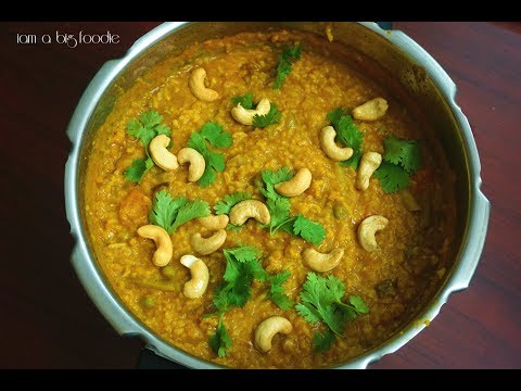 Colocasia tamarind curry Karunai kizhangu gravy for rice karunai kilangu puli kulambu