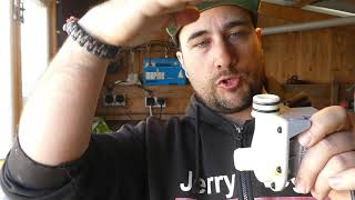 AMATÖR Lagar läckande pump till Lazy Spa