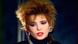 Mylène Farmer Au bout de la nuit Béart 87 Antenne 2 14 janvier 1987