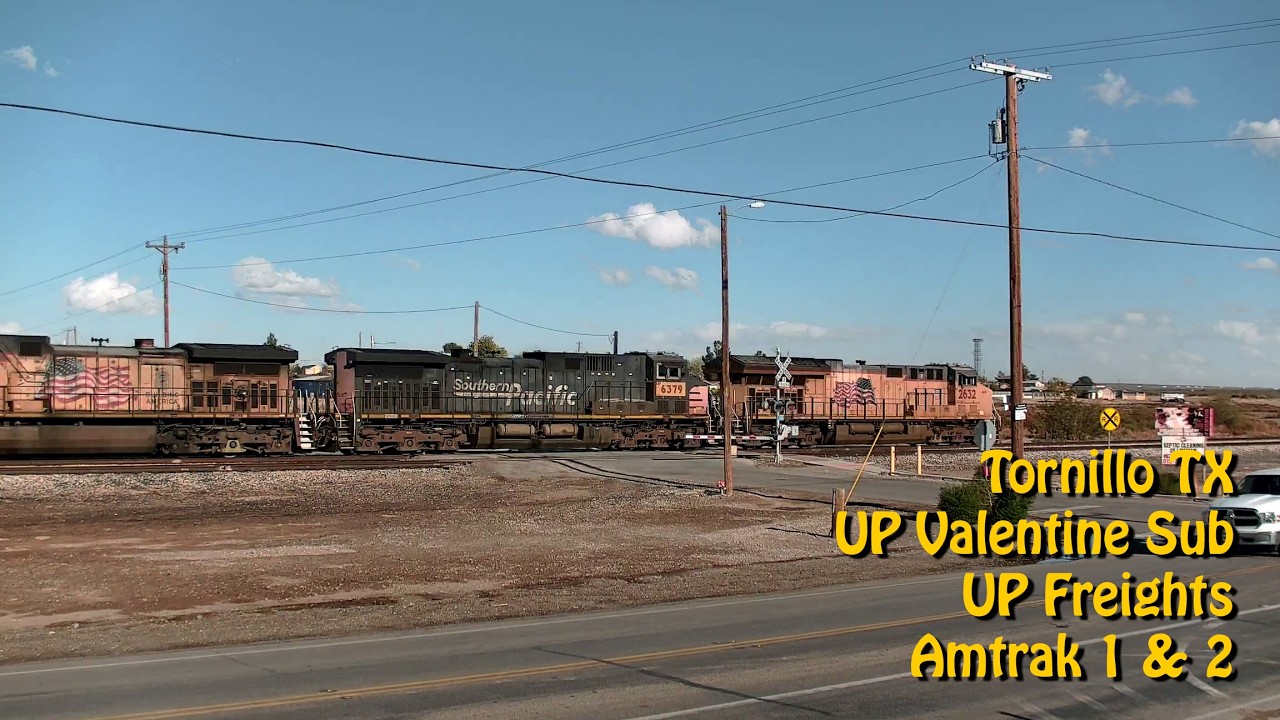Live webcam view of Tornillo Railroad Crossing Cam