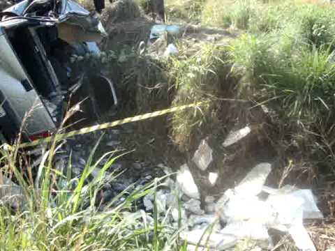 Acidente - 31-10-2011 (JatobaNET).MPG