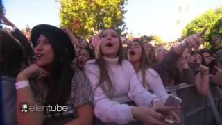 One Direction Performs &#39;Love You Goodbye&#39; (The ellen show)