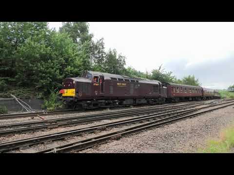 37669 and 37521 at Woodburn (20-07-2019)