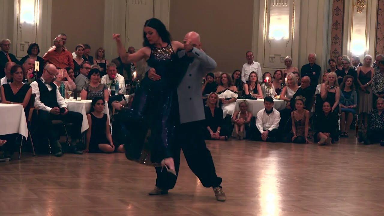 Video thumbnail for Alejandra Heredia & Mariano Otero // Wuppertal 2022 / 2/4