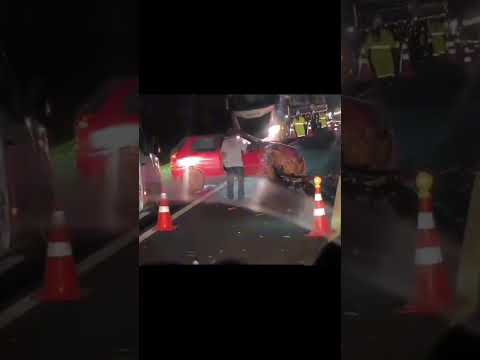 Colisão entre carro e caminhão mobiliza equipes na BR 277 em Nova Laranjeiras