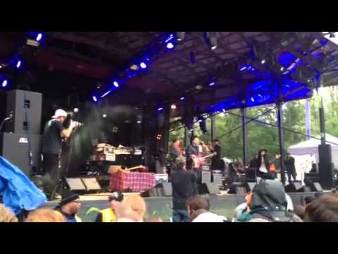 Thievery Corporation - Sweet Tides 2013-05-25
