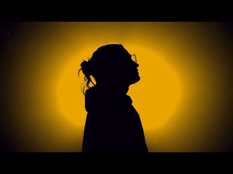 Monika Fortuniak x Bisz - Czarny Kot (Official Video)