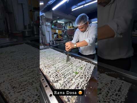Rava Dosa || Indianstreetfood Shorts || #streetfood #shortvideo #food #viral #shorts #short
