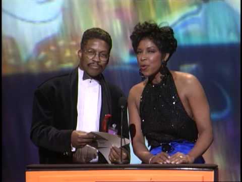 Garth Brooks Wins Country Male Artist - AMA 1992