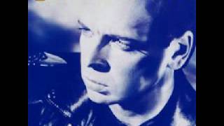 Gary Numan - Voix cover by Raheem/Isolate (backing)