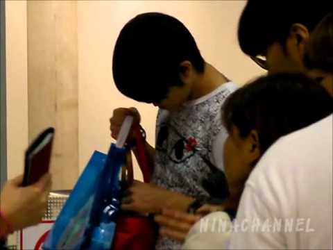 110707 BEAST ARRIVE IN THAILAND