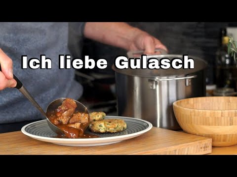 Mein Lieblings Gulasch - Die gebratenen Knödel sind der Hammer