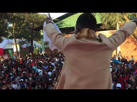 Huby Blakes live perfomance @ Zim Digital Festival