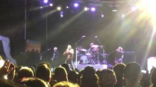 Lust For Life / Skull Ring - Iggy Pop at Rockfest Montebello 2017