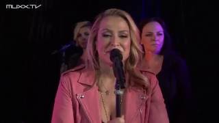 Anastacia - You&#39;ll never be alone (Live -  Song of my life)