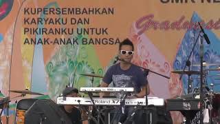 Download lagu Five minutes teman biasa smkn 1 garut mp3 Download lagu Five minutes teman biasa smkn 1 garut mp3