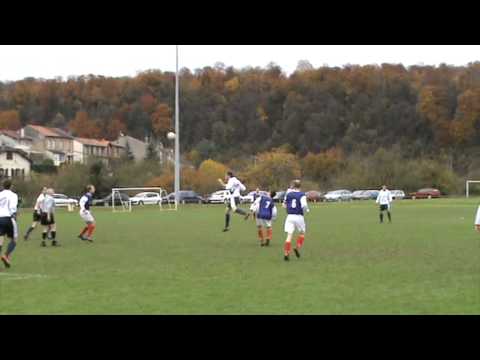 1er but: Xavier L (le petit nouveau), tout en puissance!