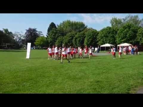 ラ・ガレンの生徒たちがチャリティーマラソンの準備【スイス留学.com】