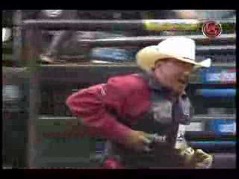 Adriano Moraes Vs. Dr. Hou