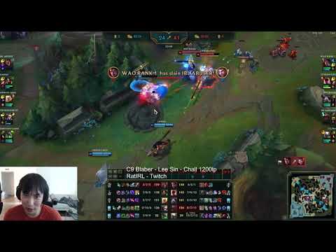 Doublelift watching Blaber smuf play during bootcamp