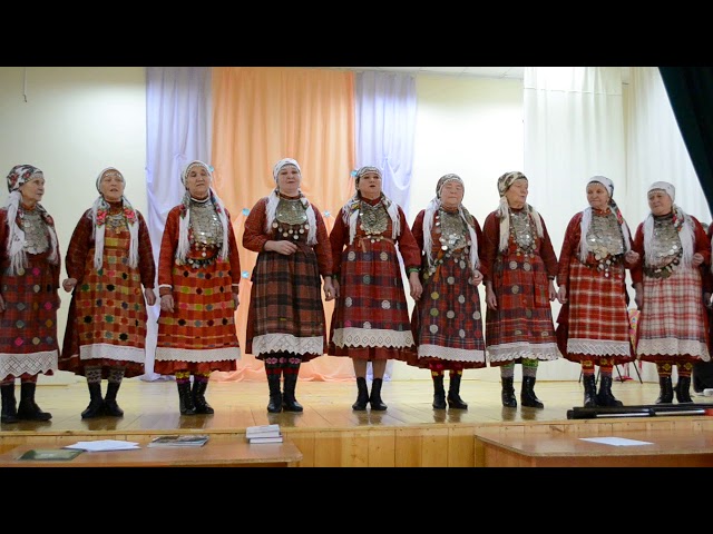 Выступление народного ансамбля "Инвис"