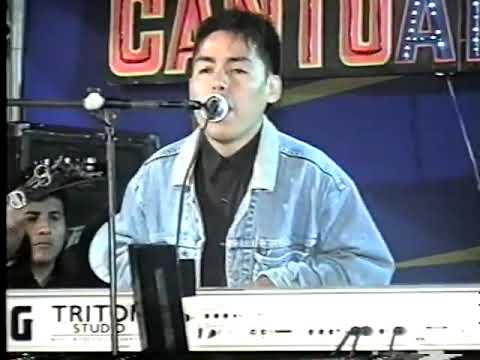 LOS WALKERS LA FAMILIA MUSICAL DE ORO Muñeca