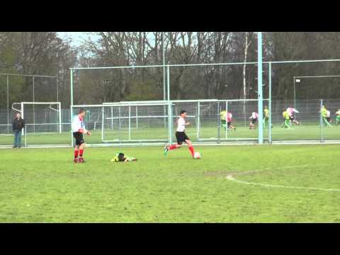 RKAVV onder de 14 tegen ADO D2