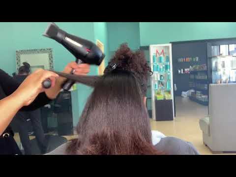 Dominican Hair Salon by Marlyn - Natural Hair Blow-out