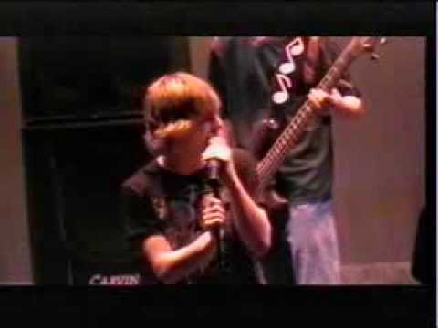 Brodie Booth (feat. Serapis) - Wonderful Life live @ THS MADD CONCERT 2005