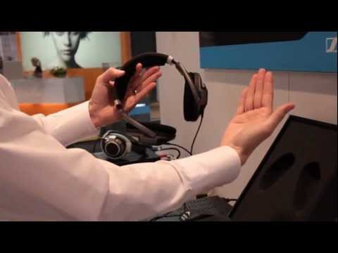 Sennheiser HD 700 Unboxing from CES 2012 (world first)